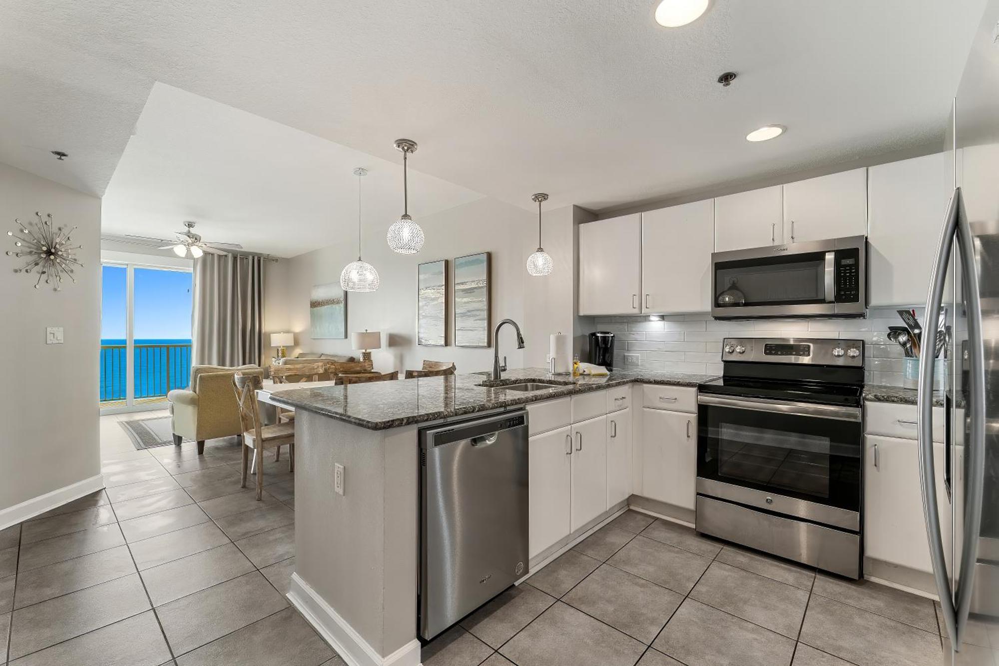 The Perch-beachfront, Gorgeous Views, 17th Floor! Panama City Beach