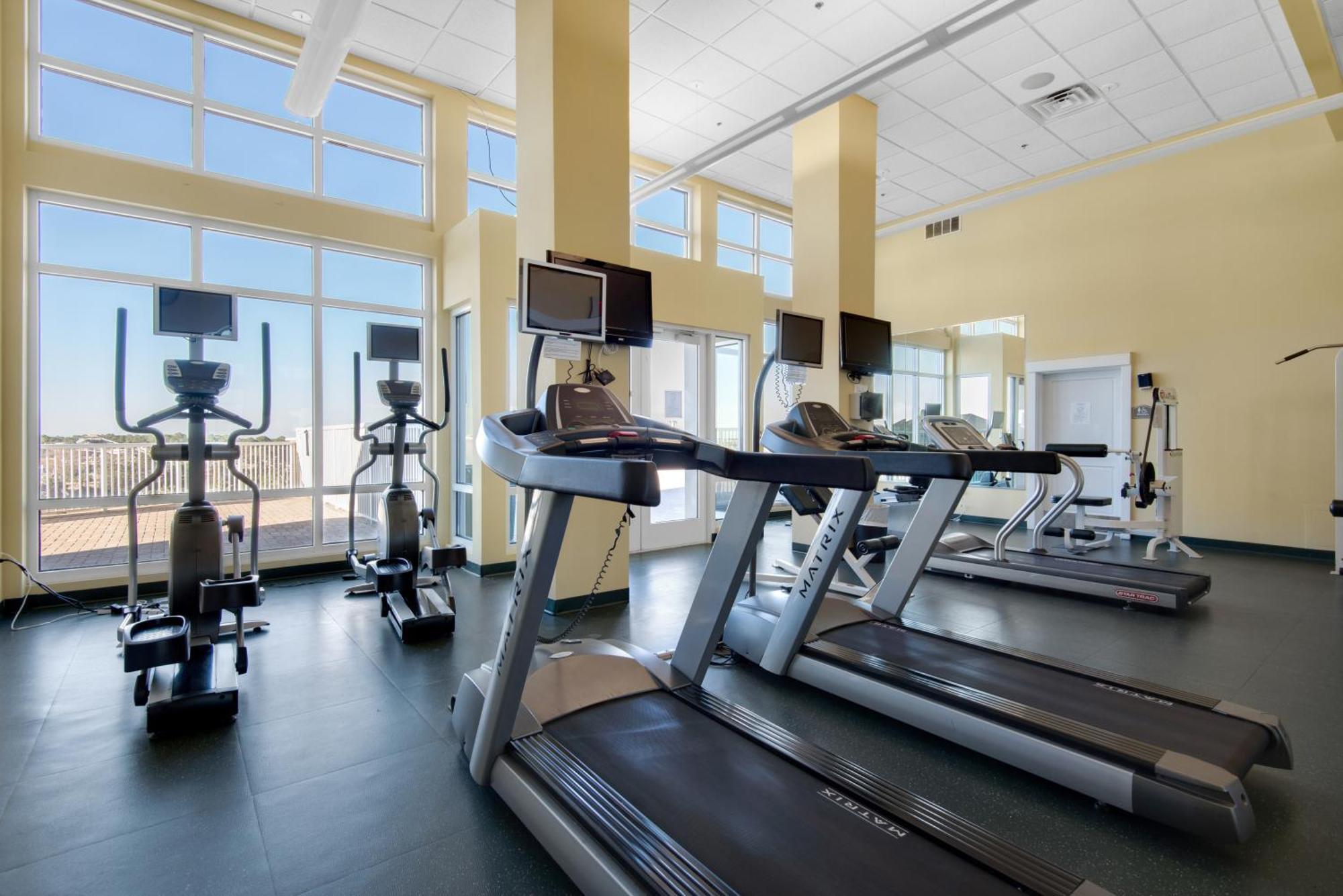 The Perch-beachfront, Gorgeous Views, 17th Floor!