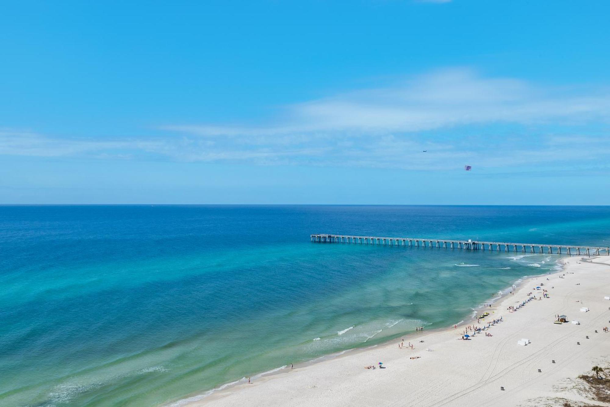 The Perch-beachfront, Gorgeous Views, 17th Floor!